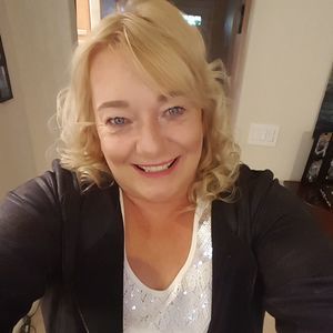 Meet your Posher, Tina